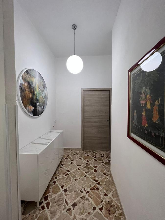 A Due Passi Dal Centro Villa Marsala Buitenkant foto